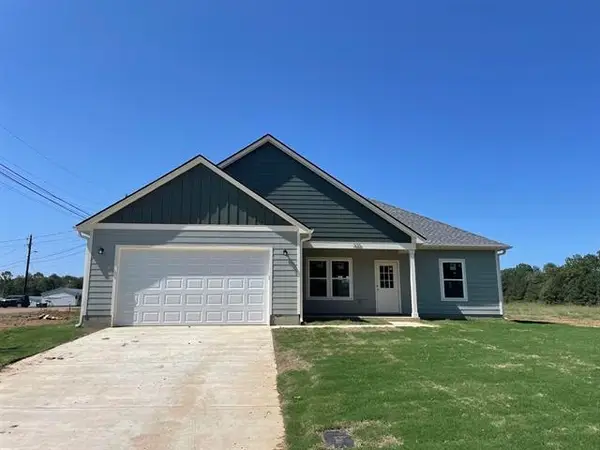 215 BASS AVE, Whiteville, TN 38075