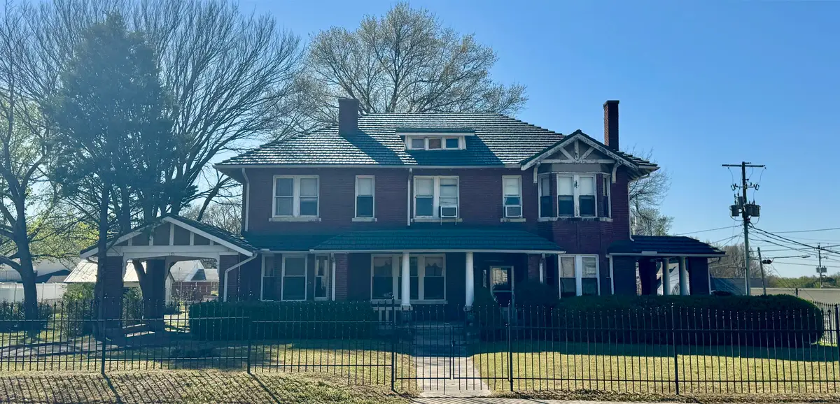 154 S MAIN ST, Ripley, TN 38063-1547 - #1