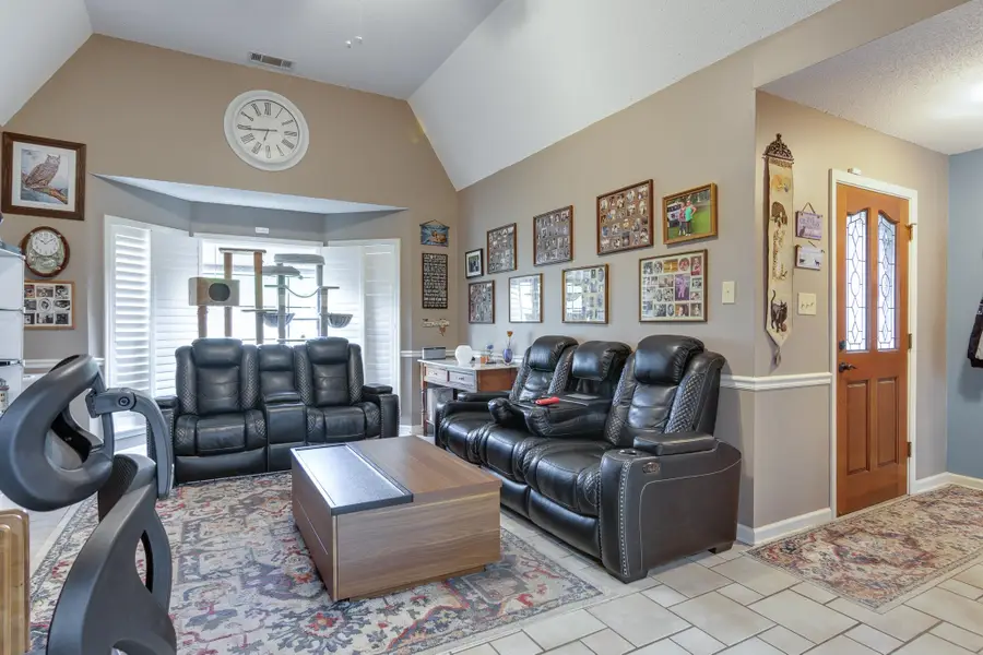 4099 SODERLUND CV, Millington, TN 38053 - #3