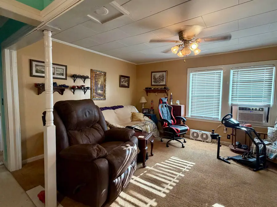 477 PEACH ST, Selmer, TN 38375-1694 - #2