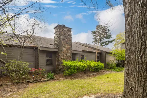 1675 S RAVENHILL DR #19, Germantown, TN 38138