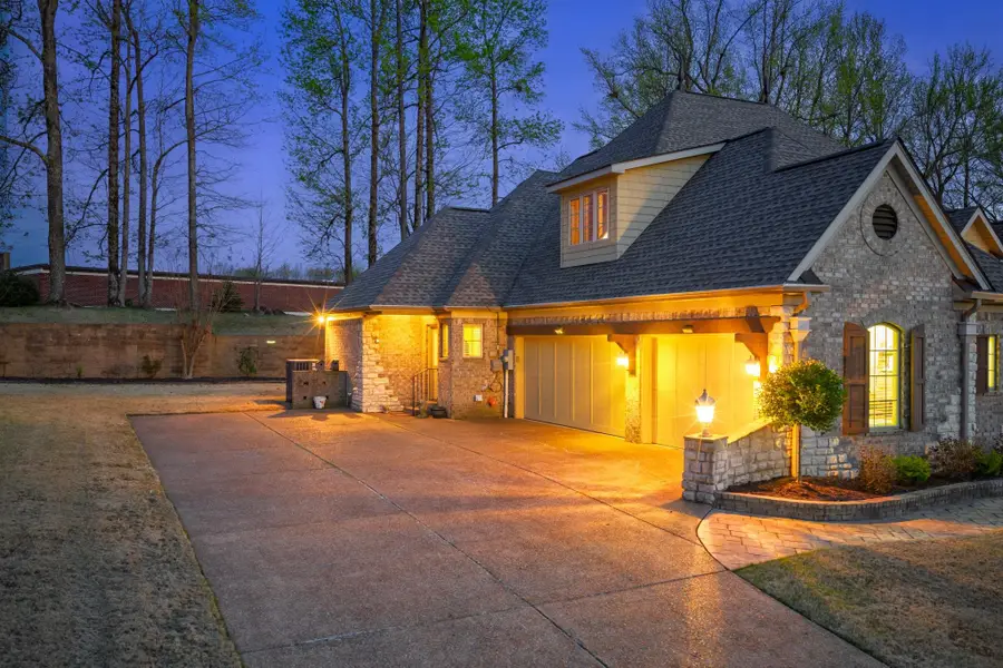 104 LOCHMEADE DR, Atoka, TN 38004 - #2