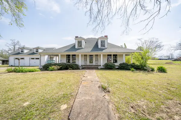 2055 KENDRICK RD, Michie, TN 38357