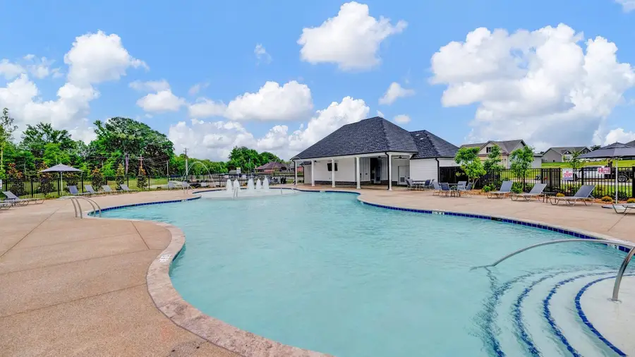 635 RIVERDALE DR, Oakland, TN 38060 - #2