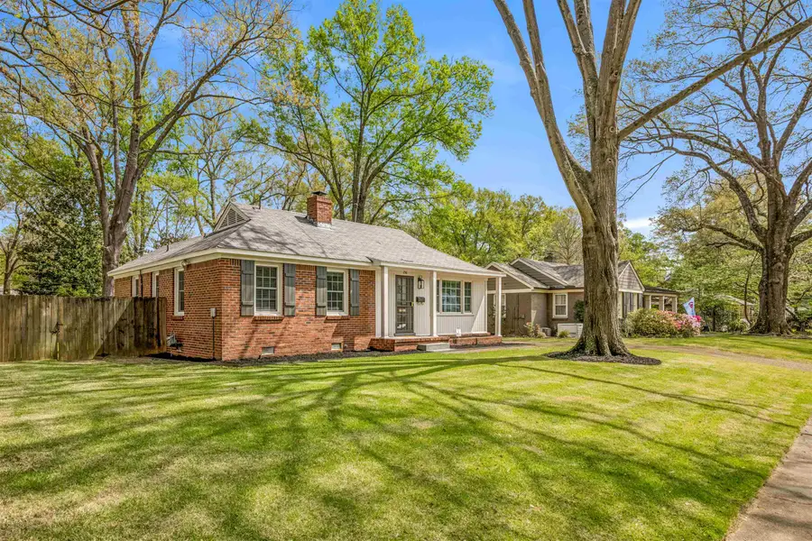 236 EASTLAND DR, Memphis, TN 38111 - #2