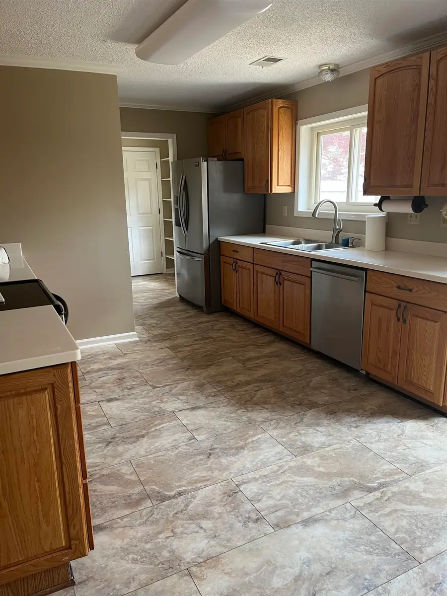 3490 SUMMERDALE DR, Bartlett, TN 38133 - #2