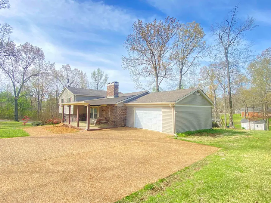 629 HILLSIDE DR, Adamsville, TN 38310 - #3