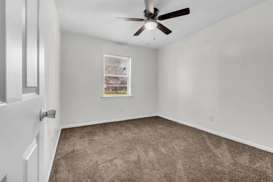 5279 PATRICK HENRY DR, Memphis, TN 38134 - #2