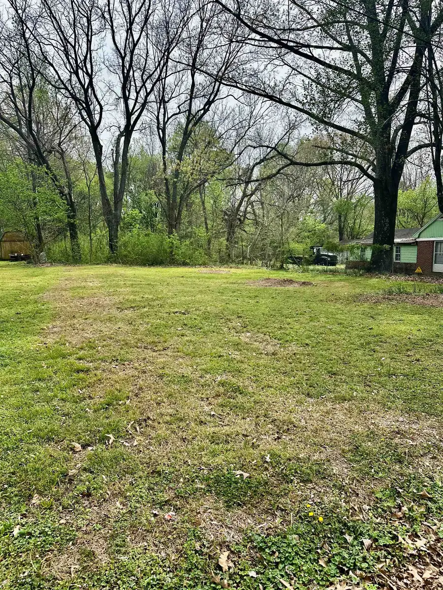 504 N BOND AVE, Brownsville, TN 38012-2642 - #2