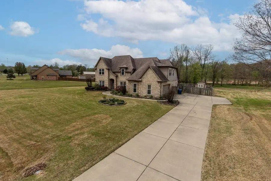 475 CROOKED CREEK DR, Oakland, TN 38060 - #3