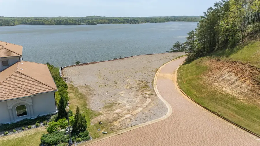 270 SHIPWATCH PT, Savannah, TN 38372 - #2