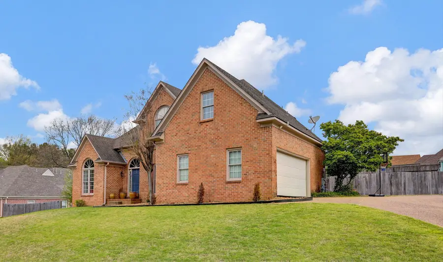 8836 DOVELAND DR, Cordova, TN 38018 - #2