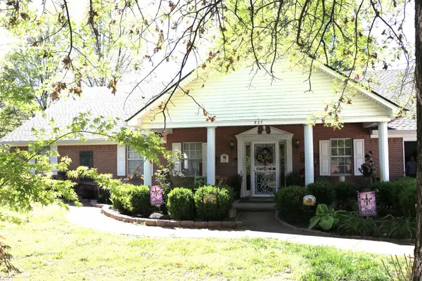 937 KELLEYS CHAPEL RD, Burlison, TN 38015