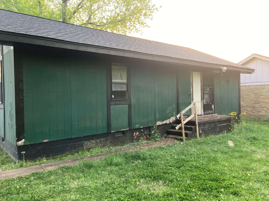 11 CARVER CV, Jackson, TN 38301-3717 - #3