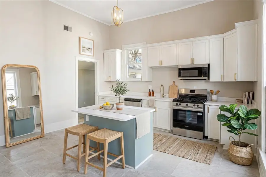 1069 BLYTHE ST, Memphis, TN 38104 - #2