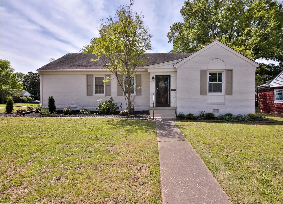 4869 SOUTHERN RD, Memphis, TN 38117 - #1