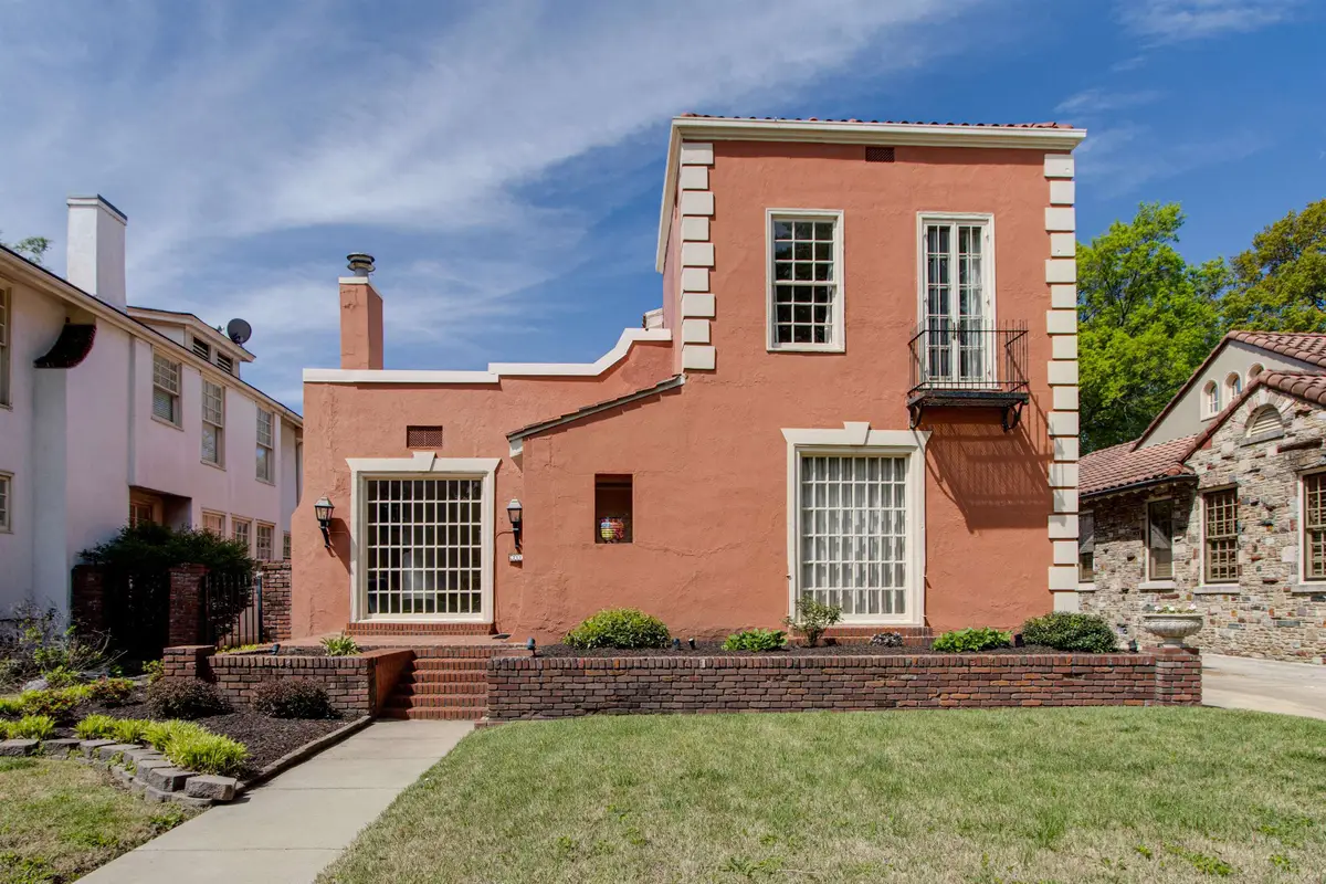 711 S MCLEAN BLVD, Memphis, TN 38104 - #1