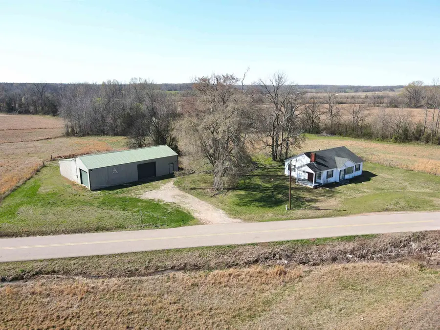 5208 57 HWY E, Michie, TN 38357 - #2