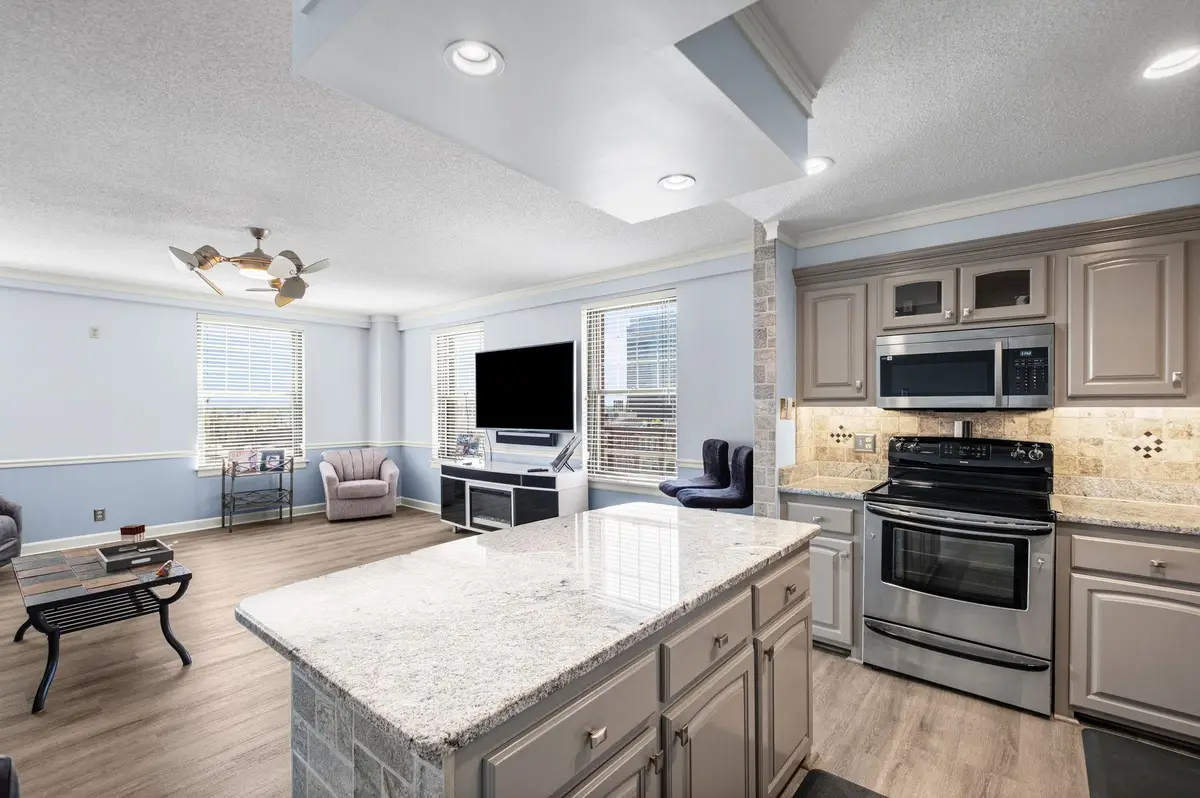 109 N MAIN ST #901, Memphis, TN 38103 - #1