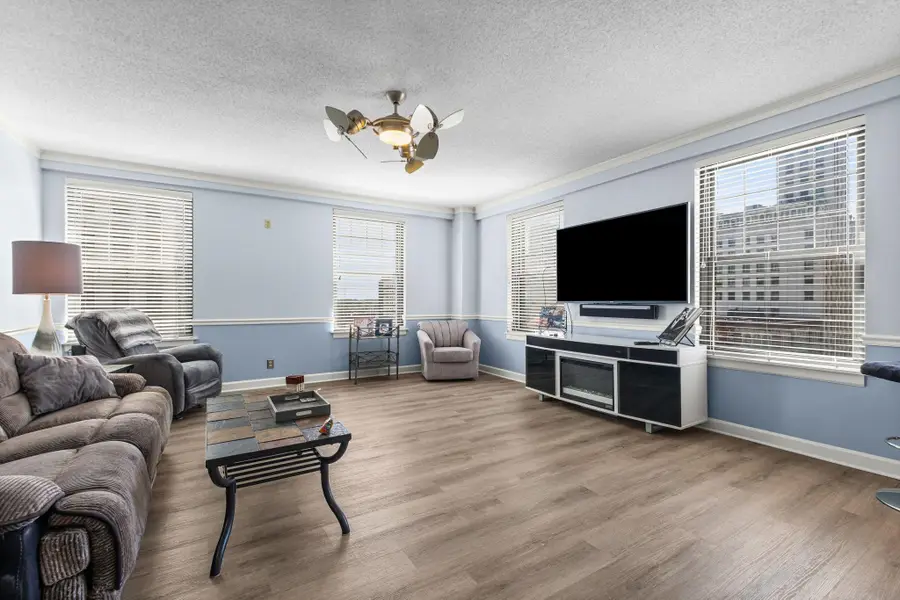 109 N MAIN ST #901, Memphis, TN 38103 - #2