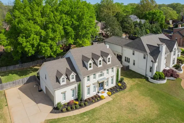 8792 FERNWOOD CV, Germantown, TN 38138