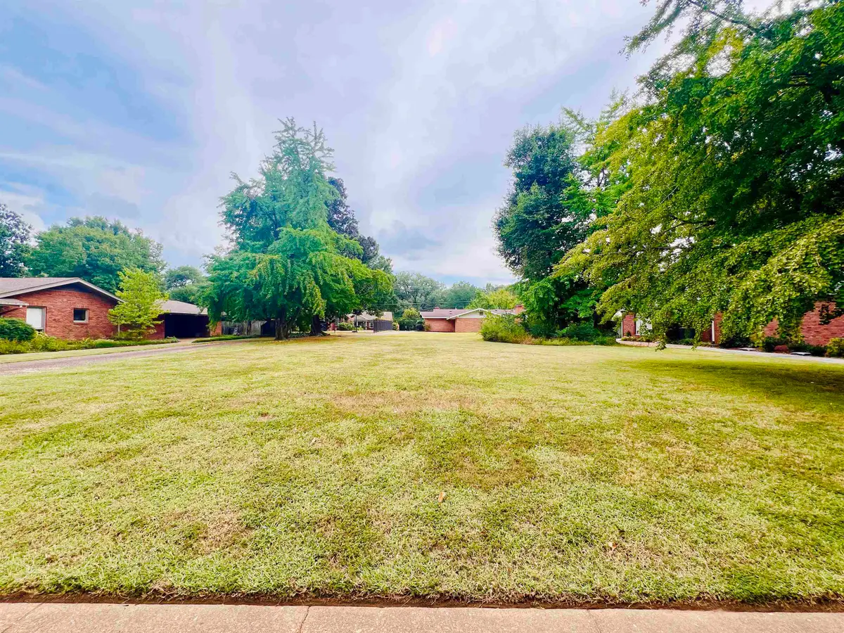 4305 HAVERHILL RD, Memphis, TN 38111 - #1