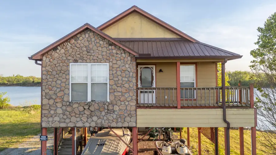 1900 CATFISH LN, Crump, TN 38327 - #2