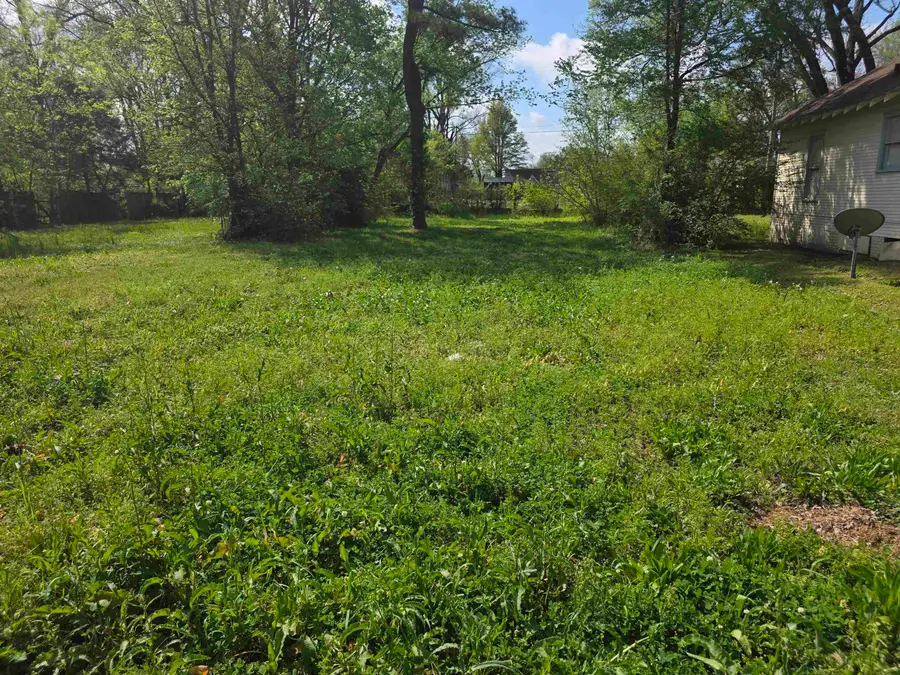 811 ROANOKE AVE, Memphis, TN 38106 - #2