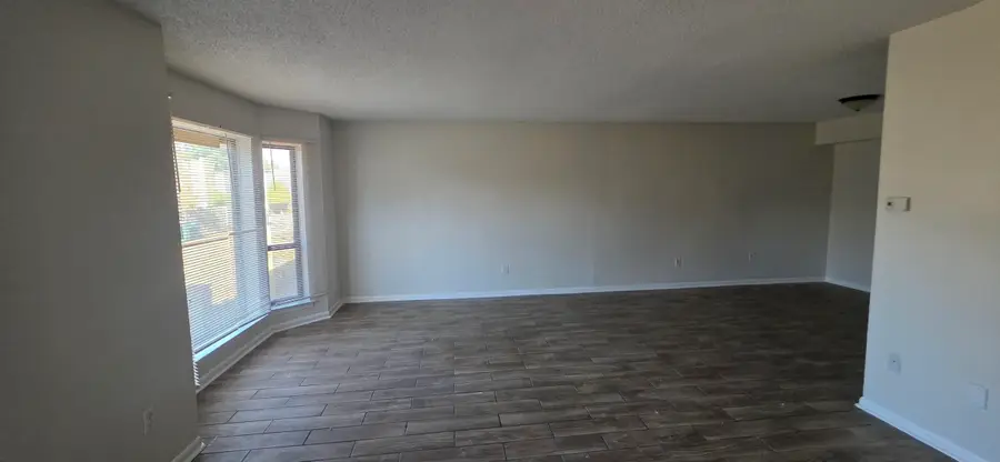 5265 CHATFIELD DR, Memphis, TN 38116 - #3