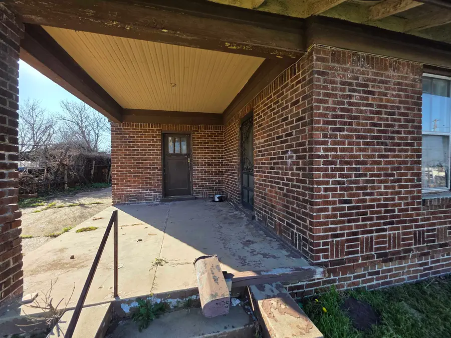 599 LESTER ST, Memphis, TN 38112 - #3