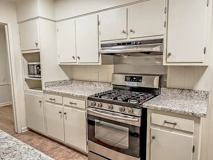 4677 LEATHERWOOD RD, Memphis, TN 38117 - #3