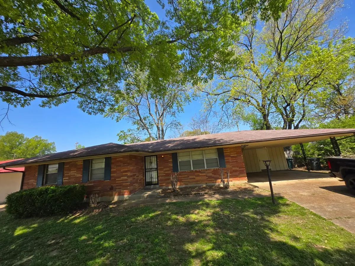 5130 ROLLING FIELDS DR, Memphis, TN 38134 - #1