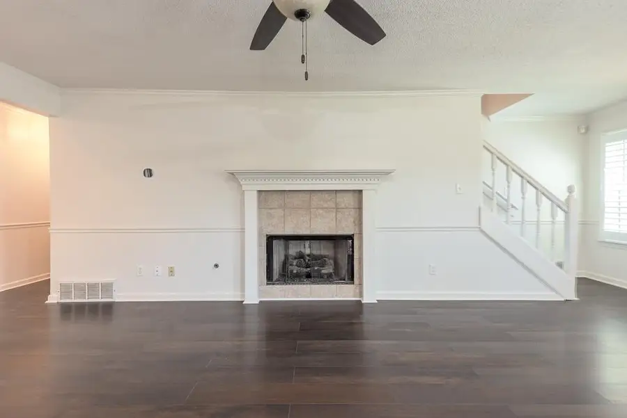 8046 JILLS CREEK DR, Bartlett, TN 38133 - #3