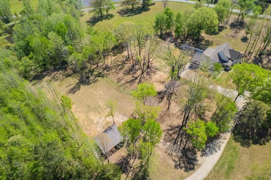 3590 JENKINS DR, Rossville, TN 38066 - #2