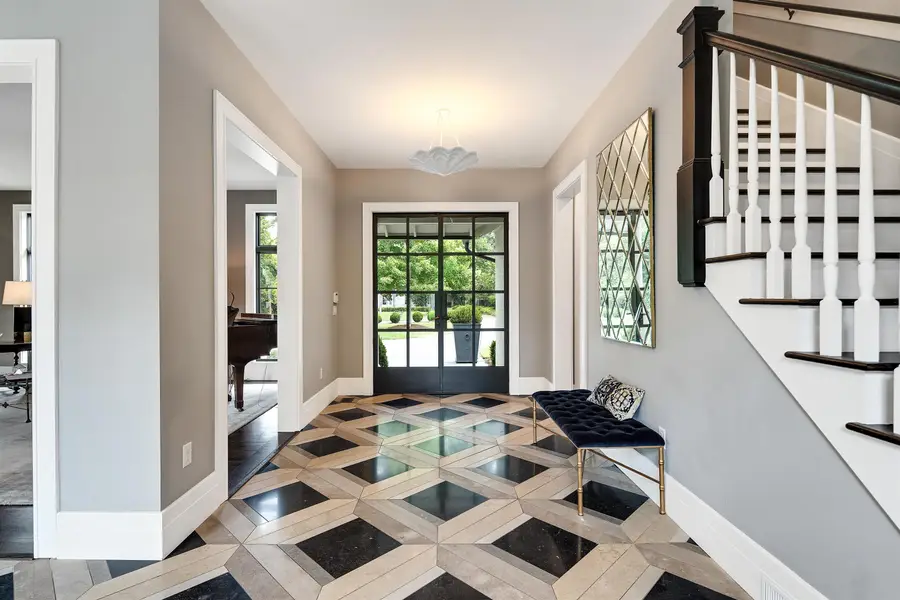 223 E CHERRY CIR, Memphis, TN 38117 - #3