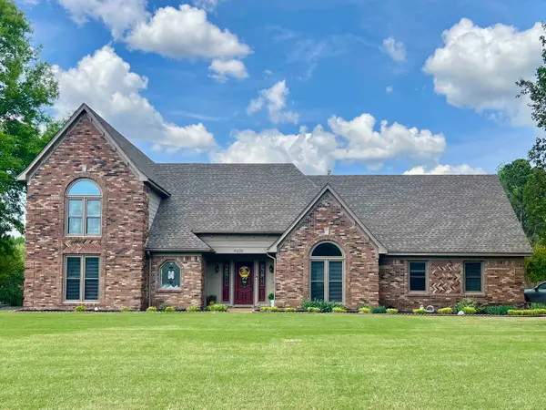 8838 HILLMAN WAY, Bartlett, TN 38133