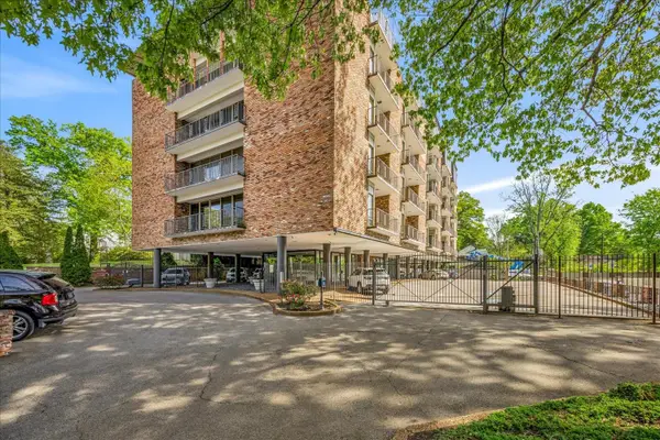 2195 POPLAR AVE #303, Memphis, TN 38104