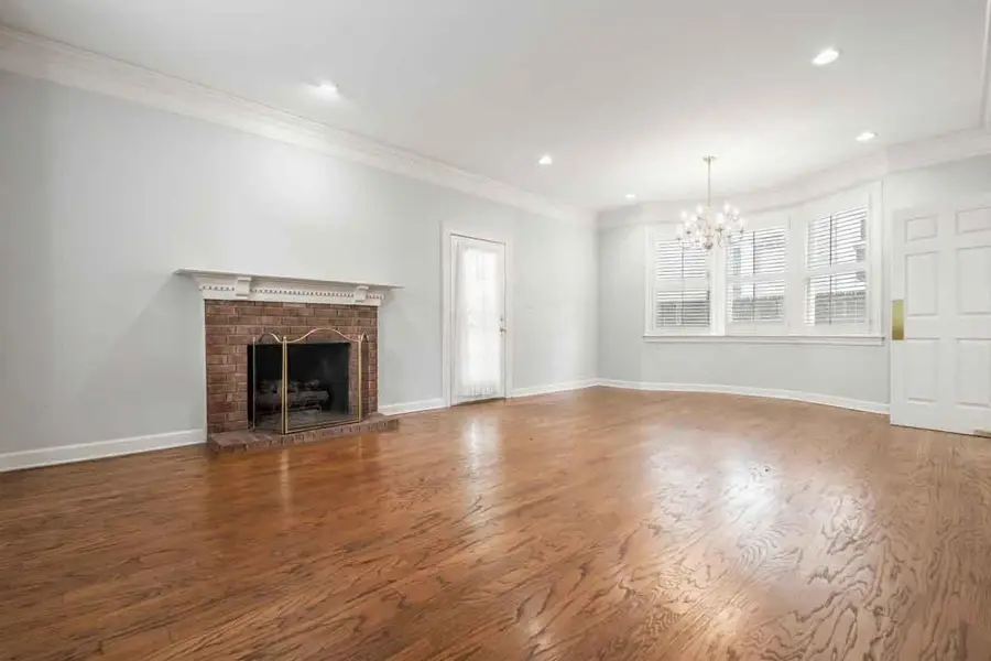 1570 EASTMORELAND AVE, Memphis, TN 38104 - #3