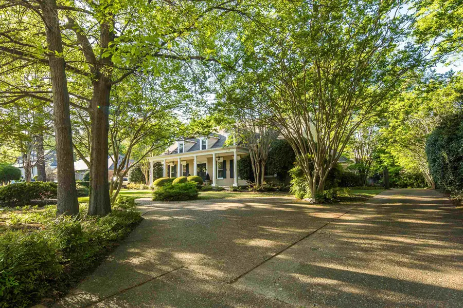 6326 E SHADY GROVE RD, Memphis, TN 38120 - #3