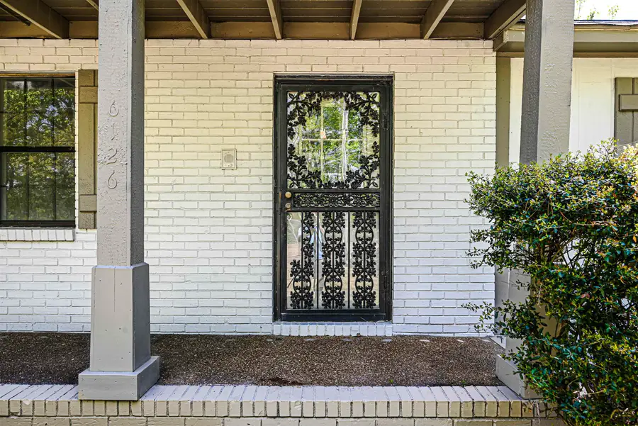 6126 WOODSTOCK HILLS DR, Millington, TN 38053 - #2