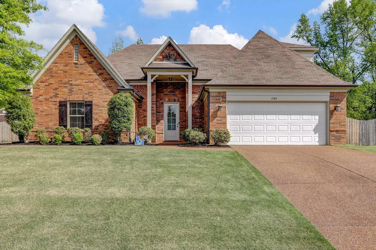 6902 BISHOPS KNOLL CV, Bartlett, TN 38135 - #1