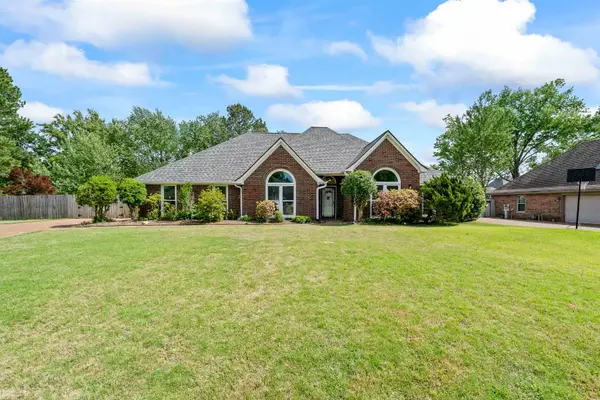 8955 MOSES CV, Bartlett, TN 38133