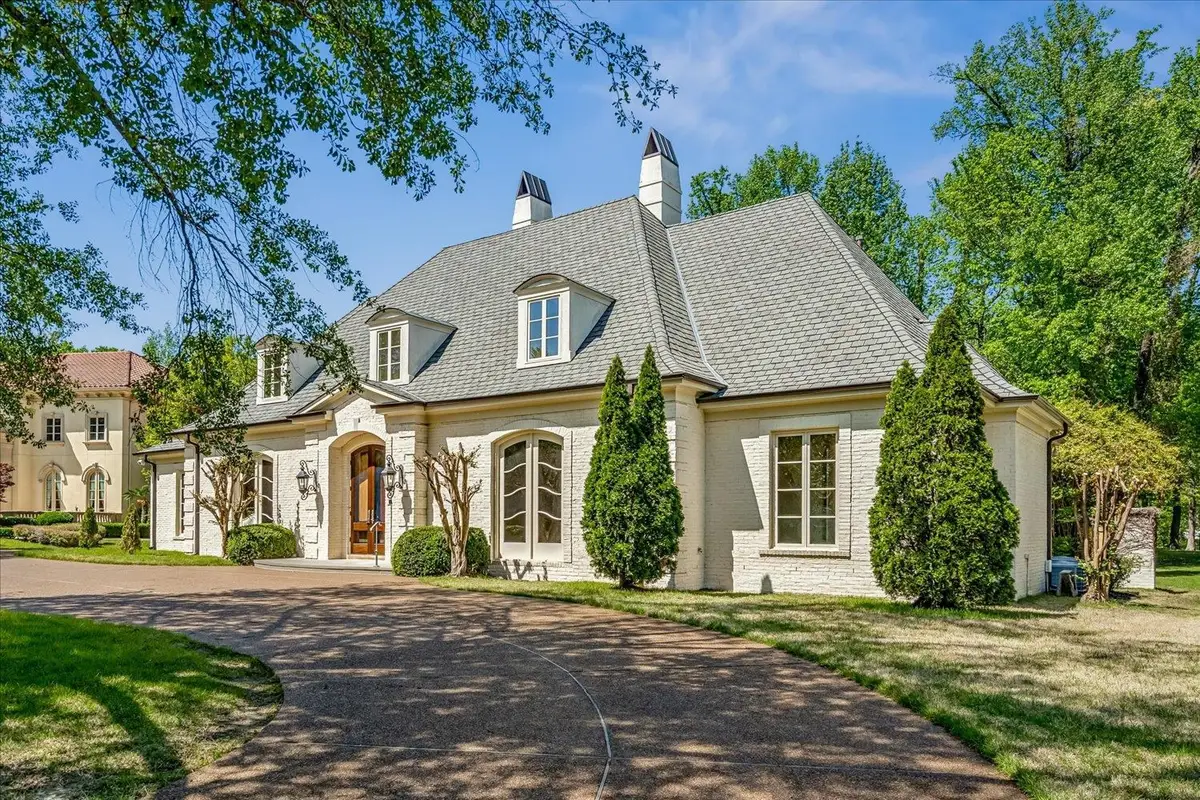 287 CLOISTER GREEN LN, Memphis, TN 38120 - #1