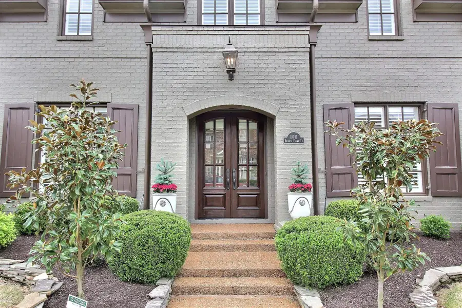 1011 RUSSELL FARMS RD, Collierville, TN 38017 - #2