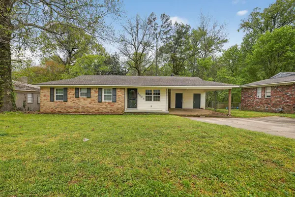 2303 ST ELMO AVE, Memphis, TN 38127