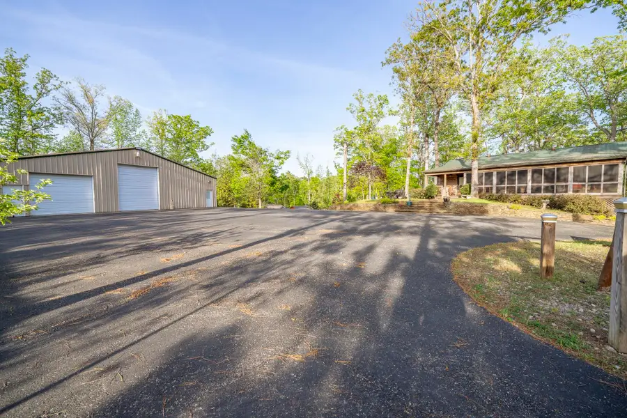 320 YELLOW CREEK LN, Counce, TN 38326 - #2