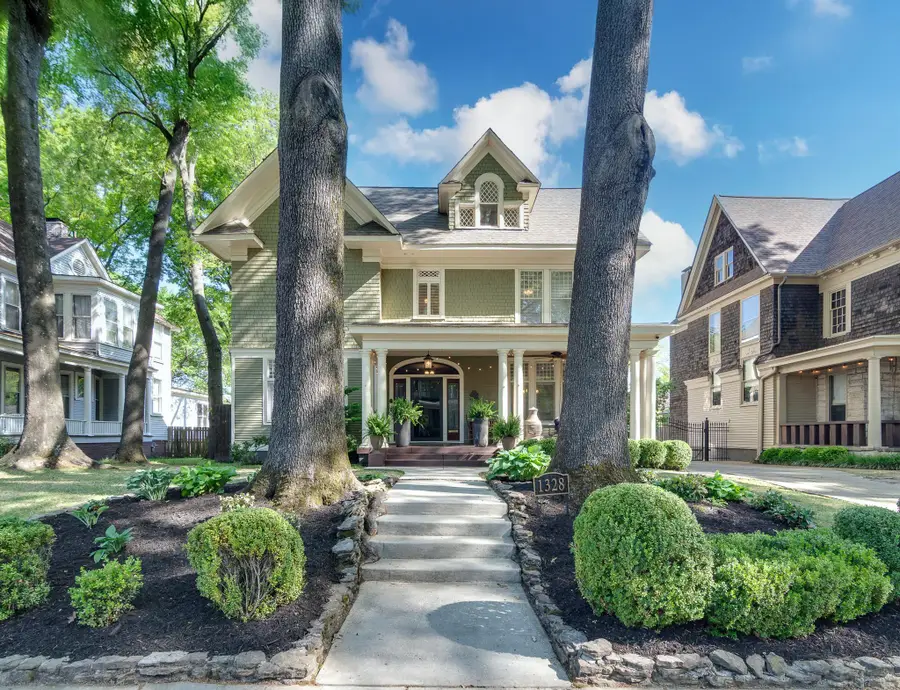 1328 CARR AVE, Memphis, TN 38104 - #2