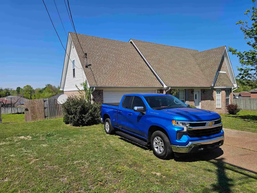 109 SEBASTIAN DR, Jackson, TN 38305-1631 - #3