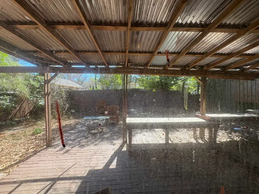 1637 LINDEN AVE, Memphis, TN 38104 - #2