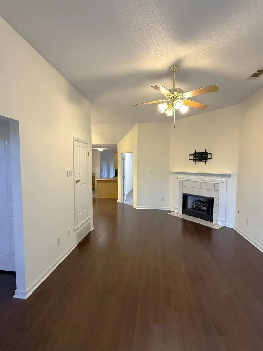 6893 CENTURY OAKS DR, Cordova, TN 38018 - #2